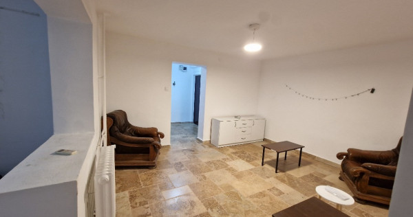 Apartament 3 camere 1 Mai