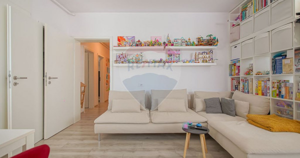 Apartament 3 Camere | Decomandat | 76 mp | Mountain View ...