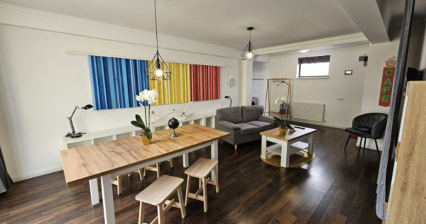 Apartament 2 camere la vila, etajul 1, Central, Strada de Mi