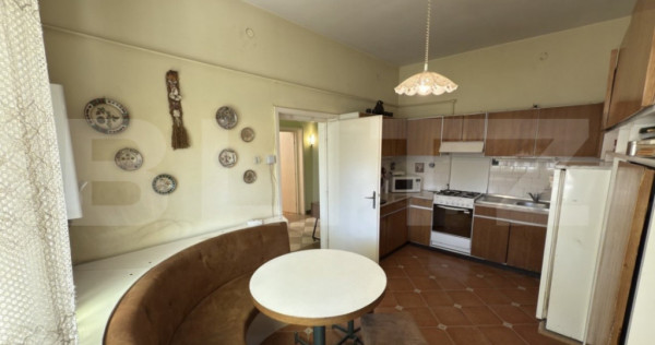 Apartament cu 5 camere, 143 mp, zona Centrala