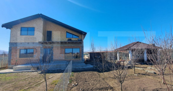 Casă &icirc;n zona Stupini, aproape de Brașov &ndash; 130 mp utili,
