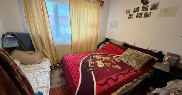Apartament 3 camere, decomandate 6/10 zona Vasile Aaron Sibi
