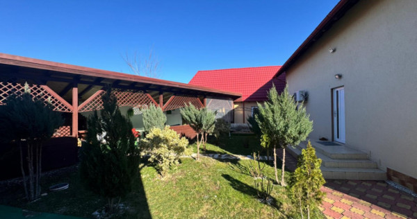 Casa 72 mp, 960 mp teren, zona Metro