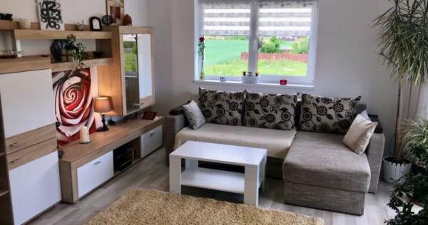 Apartament 2 camere, decomandat - zona Lempes