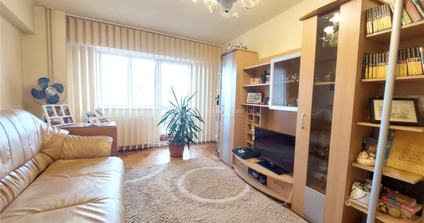 4 camere,decomandat, 92 mp, etaj 7, loc parcare, Centru -Uni