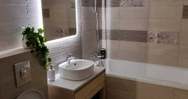 Apartament 2 camere zona TRACTORUL,complex Urban