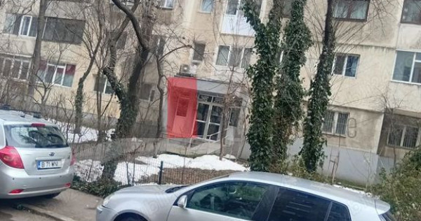 Vindem apartament 2 camere in Crangasi