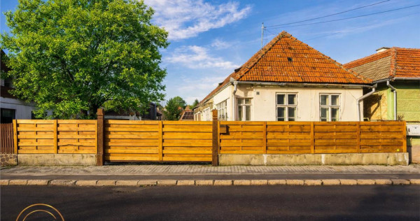 Casa din lemn, teren 384 mp: oportunitate de renovare, Simer