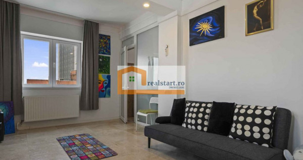 Pta Romana, Vedere spectaculoasa, Renovat total, inclusiv...