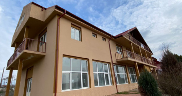 Spațiu comercial P+1+M, 1.000 mp construiti + teren 3.000 m