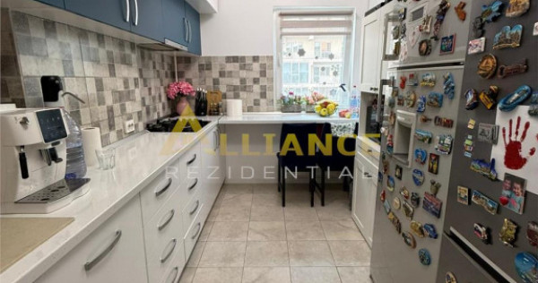 Sector 3 Confort City Mobilat/Utilat 101 mp