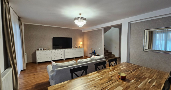 Vila moderna cu piscina si curte amenajata, Comuna Berceni