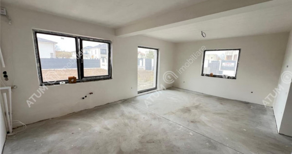 Casa individuala cu 5 camere teren 550 mp zona Selimbar din