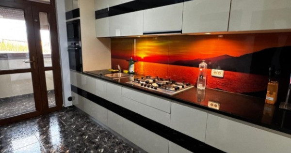 Ap 2 cam decomandat mobilat si utilat+boxa si loc parcare&ndash;cartier Tei