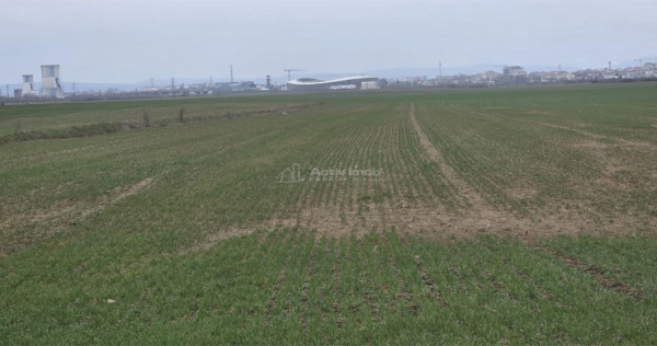 Teren extravilan 7.900 mp de zona Parapet Targovi#537;te