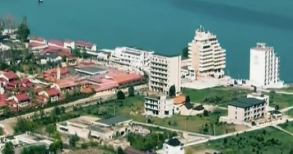 Vanzari terenuri in Costinesti primul rand la Marea Neagra