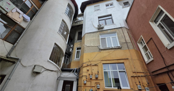 2 camere - centrala termica - et 3 mansarda - Vasile Lucac