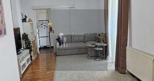 Apartament 2 camere la 4 minute metrou 1 Decembrie/ Mobil...