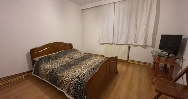 Ap. 3 cam decomandat, etajul 1, centrală termică, bloc 1986