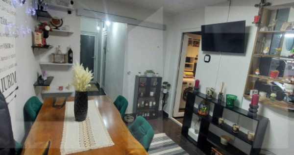 Apartament 3 camere, 78 mp, zona Vlaicu