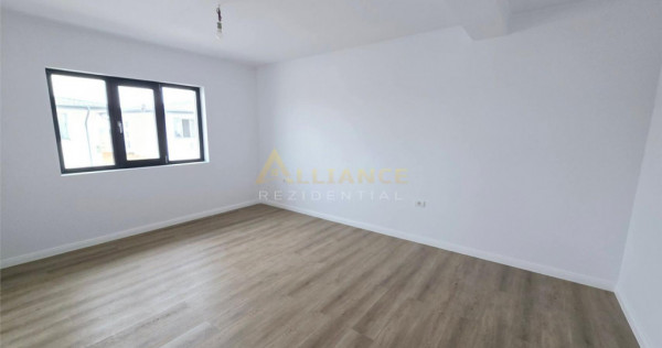 Vila individuala- panouri solare- 4 camere- 800m de STV - 4