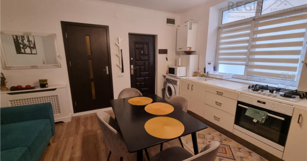 Studio modern la casa , zona strazii Lunga