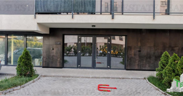 Spatiu comercial parter bloc, 111mp, stradal, pretabil magaz
