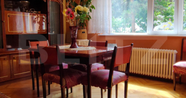 Apartament 3 camere,68mp utili, zona Dambu