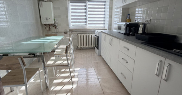Apartament 4 camere decomandat, 77 mp, zona Gradina Botanica