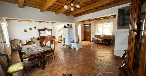 Casa de vanzare, 220 mp, zona Titulescu