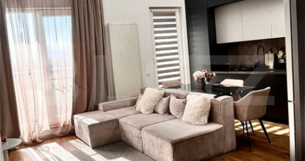 Penthouse pe 2 niveluri, 3 camere, 78 mp, terasa, zona Pod I