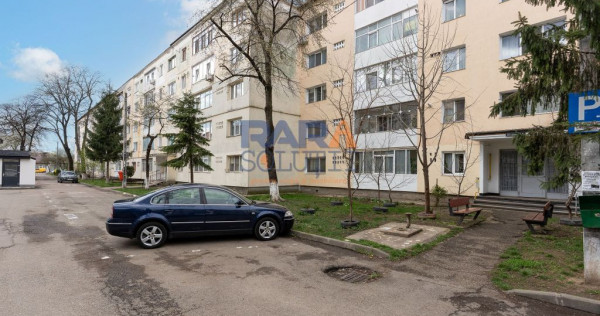 Apartament 3 camere, două băi - Str. Bogdan Dragoș