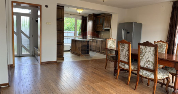 Casă | Vilă insiruita | Inchiriere| 5 camere