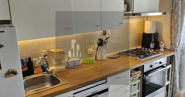 2 Camere - Metrou 1 Decembrie la 8 Minute - Bloc 2009