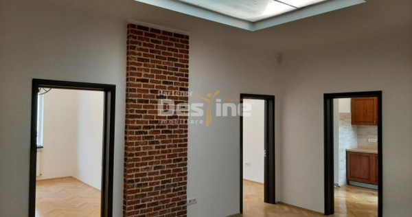 Apartament 3 camere renovat | Universitate - Grădină Icoan