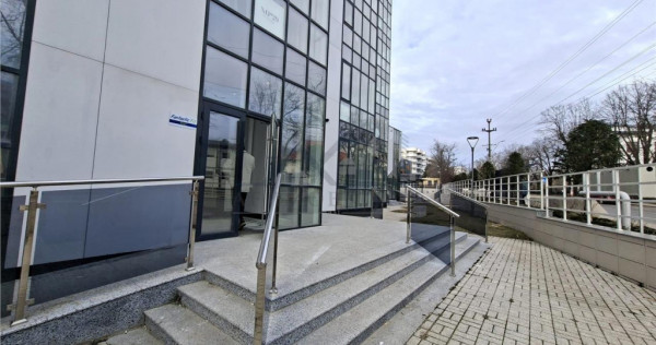 Spatiu comercial 108mp Azimut - Copou