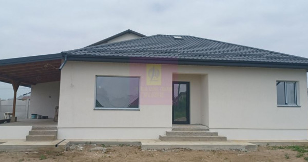 Săbăreni, casă nouă parter 137 mp, curte 400 mp
