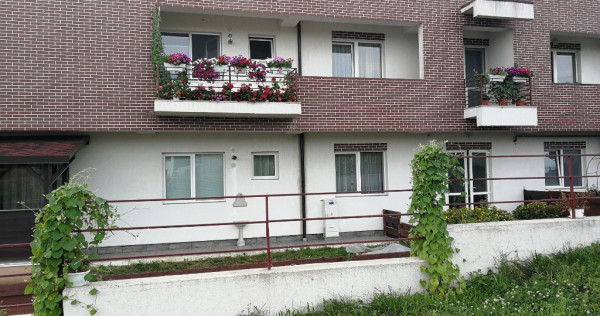 Apartament 3 camere 82 mp Bucium