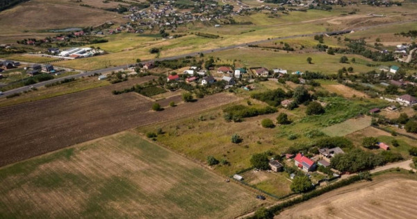 Teren 2.340mp, Dancas &ndash; Miroslava,