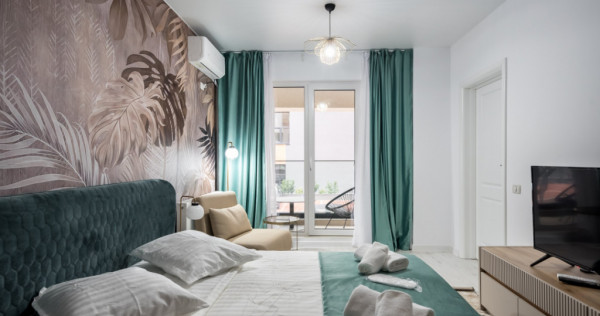 Central Address - mobilat și utilat designer - prima inchir