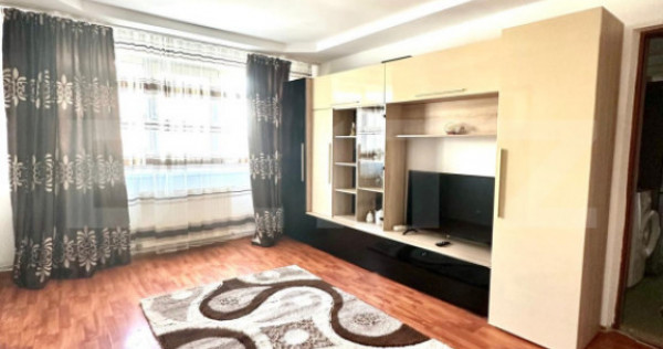 Apartament 3 camere , etaj 1, zona Teilor
