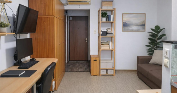 Camera de camin cu baie proprie si mica bucatarie, Astra, Br