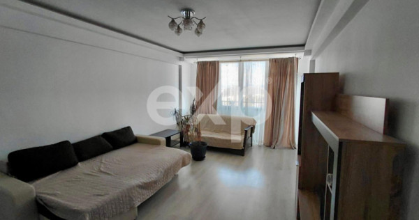 Apartament de &icirc;nchiriat &ndash; 4 camere, decomandat &ndash; Tracto