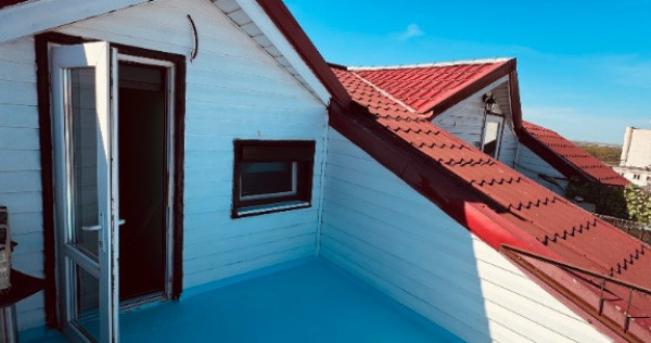 Vand apartament mansarda 2 camere Micro 21