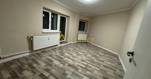 Apartament 3 camere, decomandat - 300 m de Metrou Aparatorii