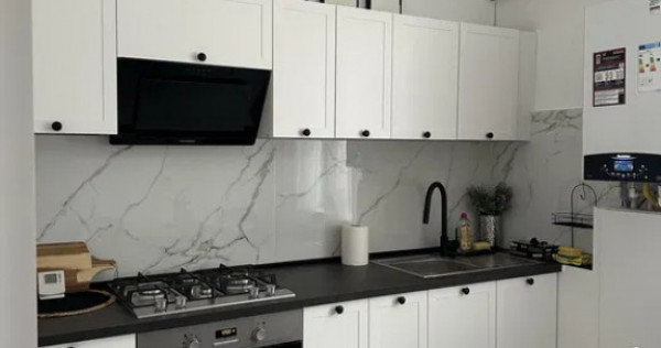Apartament Cu 2 Camere Decomandate Zona Ultracentral