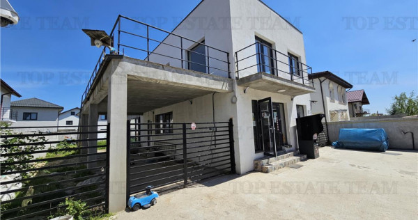 Vila pretabila spatiu comercial/salon evenimente in Bragadir