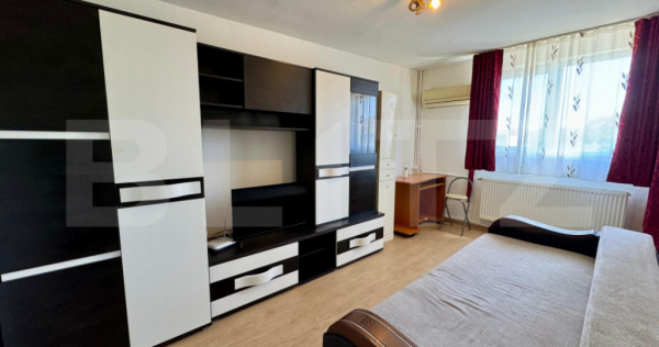 Garsonieră decomandată - zona Rogerius