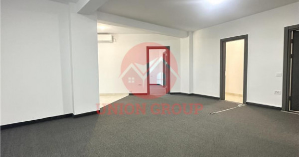 Spatiu Comercial 70 mp, Etaj 3, zona Brotacei