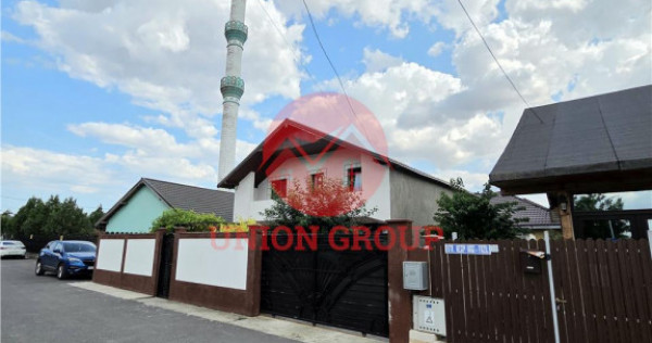 Casa P M Foarte Spatioasa, 6 Camere, Valu lui Traian